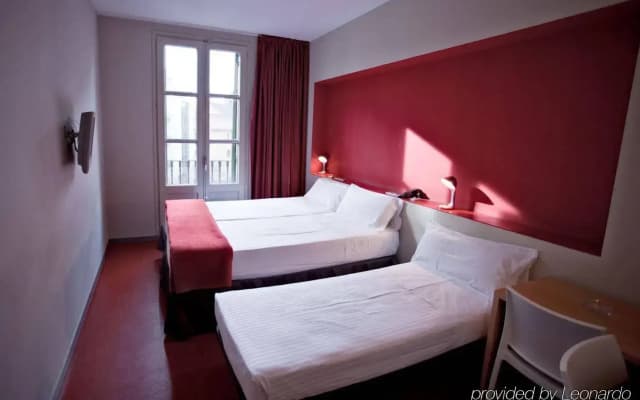 Hotel Ciutat Vella - photo 5