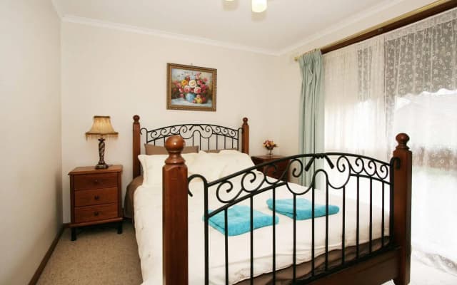 40 Thames Holiday Unit - photo 5
