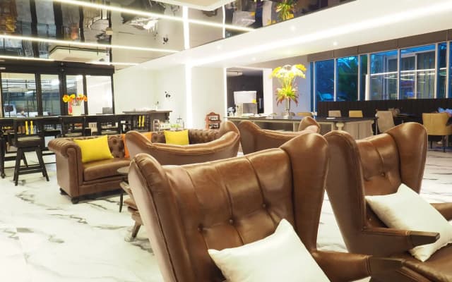 Palette Bella B All Suites Bangkok Hotel - photo 2