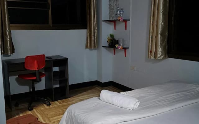 4J Lodge@Bangkok - photo 5