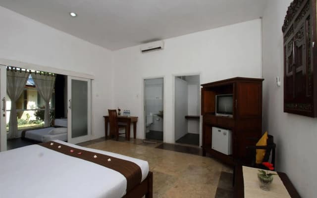 The Seminyak Village - photo 2