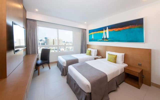 Ramada By Wyndham Beach Hotel Ajman - photo 4