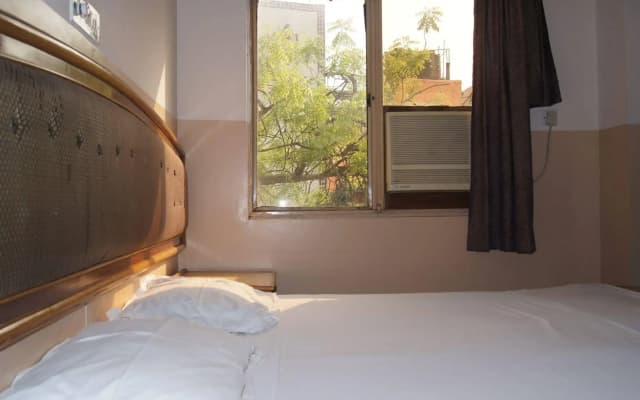 Westend Holiday Home - photo 2