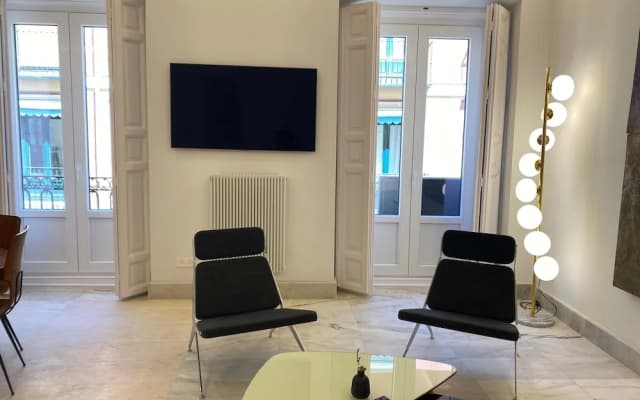 Lovely 3BR Near Palacio Real - photo 5