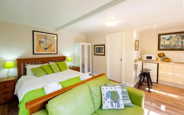 Holly Lodge - photo 5
