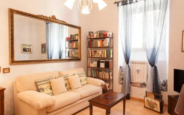 Elisa's House - photo 2