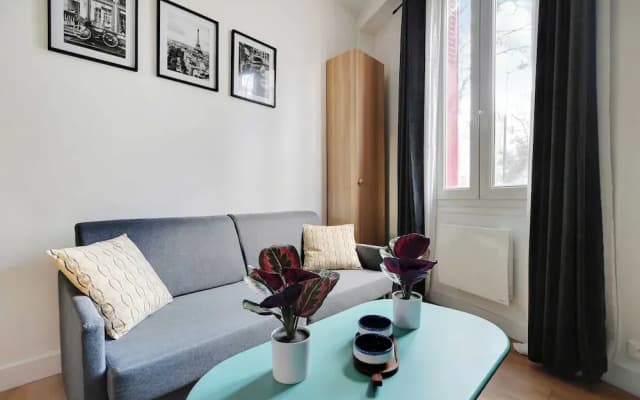 Peaceful Apartment With 1 Room - photo 5