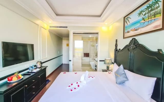 Dragon Hotel - photo 4