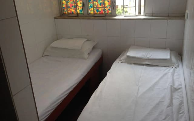 China Guest Hostel - photo 3