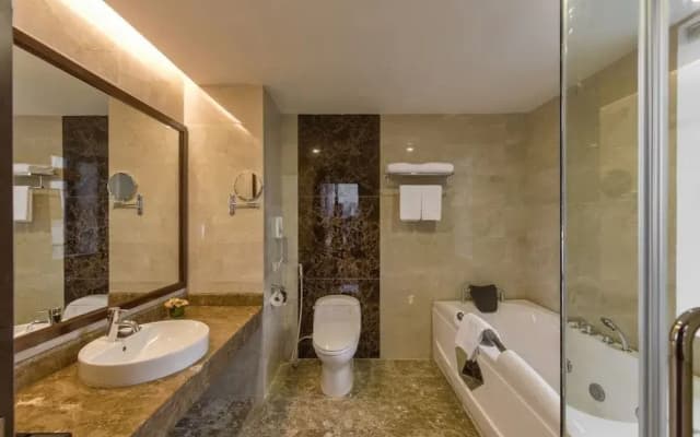 Truc Vy Hotel Spa - photo 5