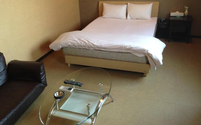 Uehonmachi Plaza Hotel - Adult Only - photo 3