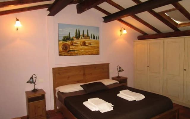Lucia's House - photo 3
