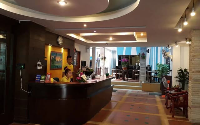 MT Hotel Patong - photo 2