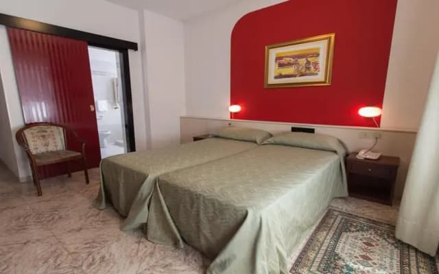 Hotel Aurora - photo 2