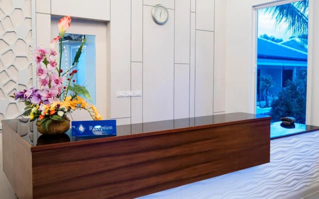 Tuana Hotels Brook Pool Access - photo 2