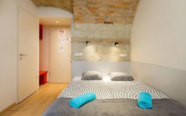 Dice Apartments - photo 2