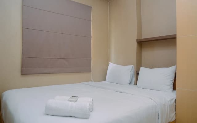 Furnished Green Pramuka City 2BR Apartment near Mall - photo 2