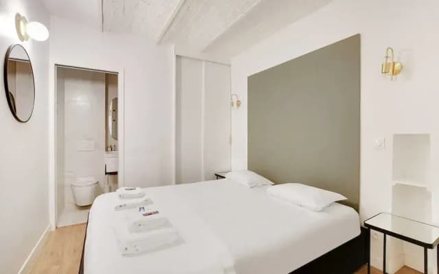 Welcoming Apartment -2br/8p- Bel-air - photo 3