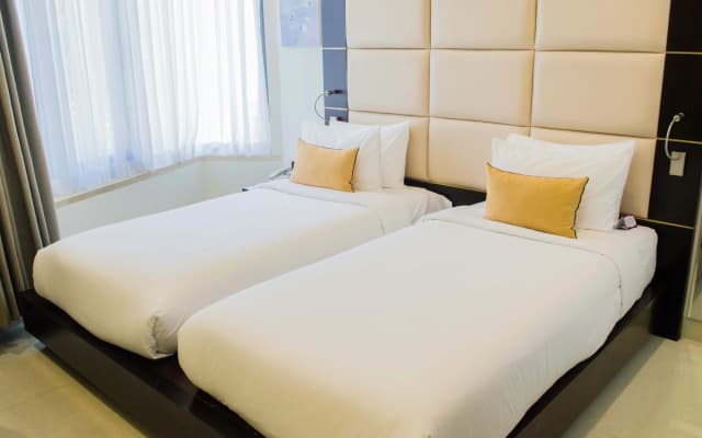 Holiday Beach Hotel Danang - photo 5