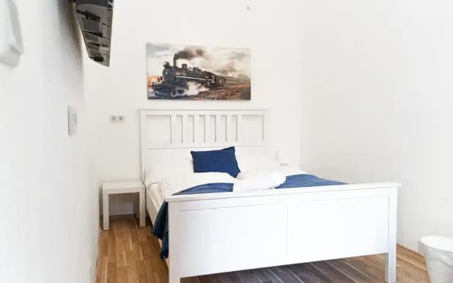 Pleasant 3BR shared Apartment- Ideal for Longstays - photo 2