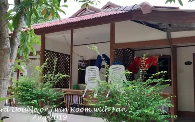 Haad Salad Resort - photo 4