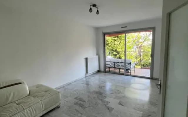 2 pièces avec terrasse en résidence privée - photo 2
