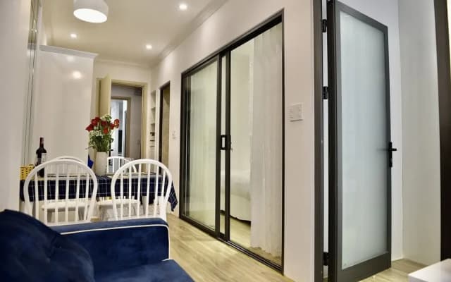 New Luxury Apartment in City Center - photo 4