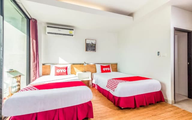 Pinehouse Hotel Phuket - photo 3