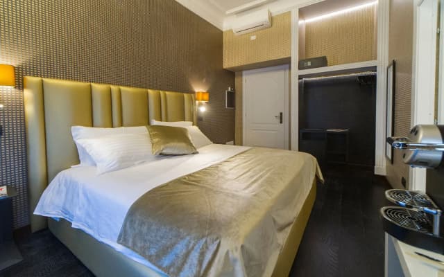 Via Veneto Suites - photo 2