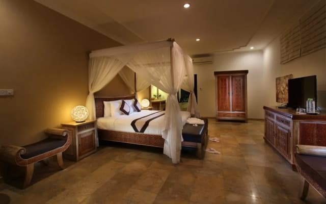 Frangipani Villas - photo 3