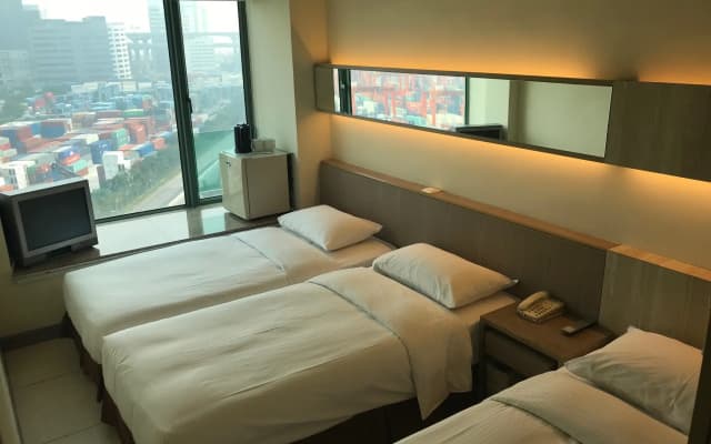 Rambler Oasis Hotel - photo 5