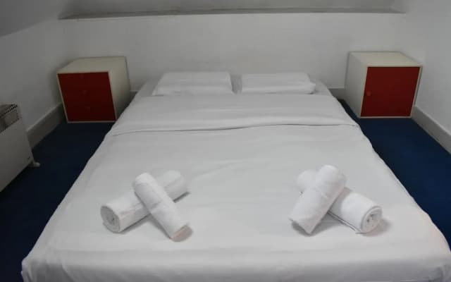 Studio in Paris 17th in Ternes - photo 4