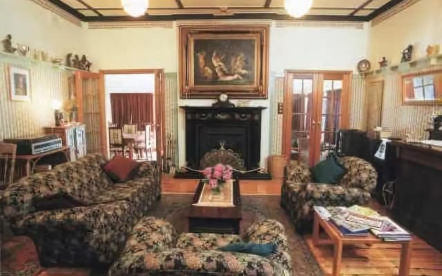 Sirens Bed & Breakfast - photo 5