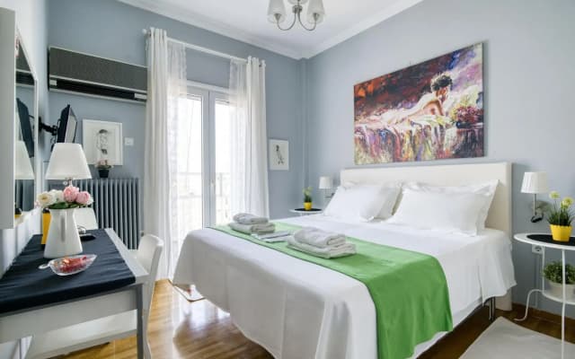 Snug apartment in Αθήνα with veranda - photo 2