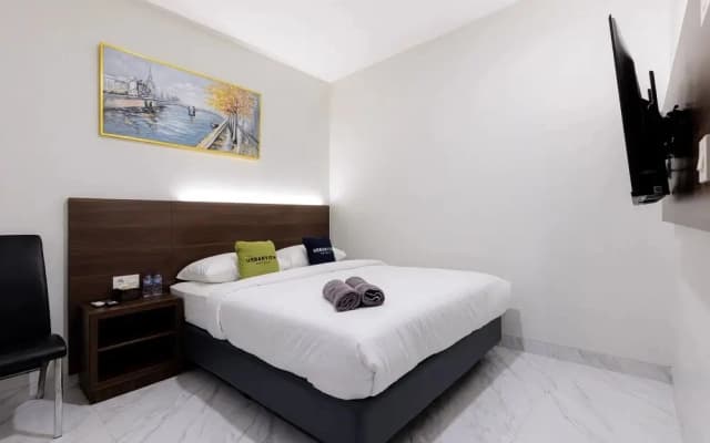 Urbanview Syariah Hotel Senen Jakarta - photo 4