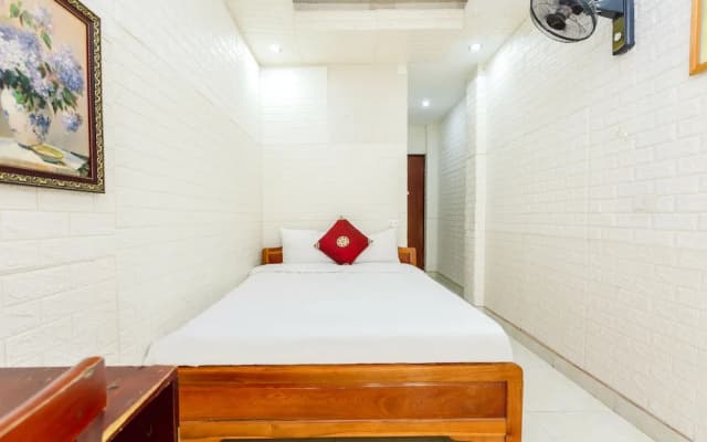 OYO 604 Queen Hotel - photo 5