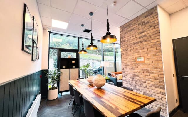 Student Only Panmure Court - photo 3