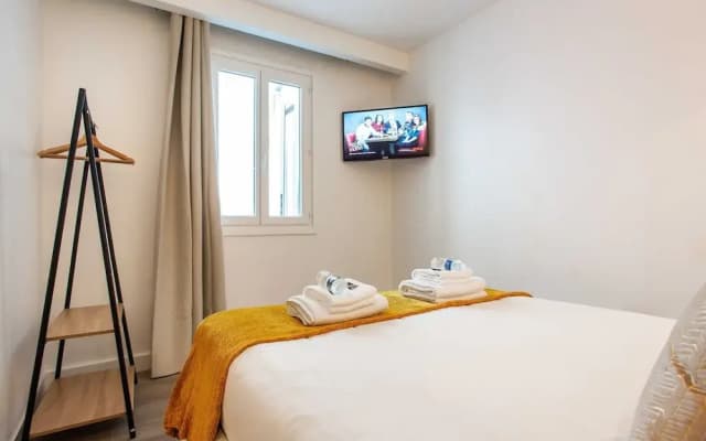 Elegant apartment - 2BD /8P - near Eiffel Tower - photo 4