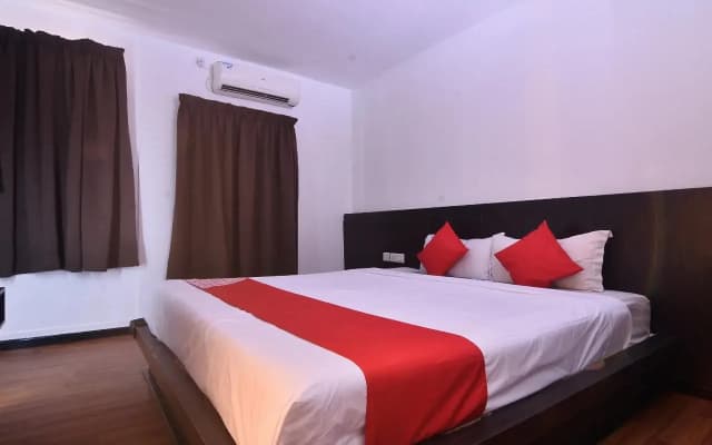 Laksamana Executive & Boutique Hotel - photo 2