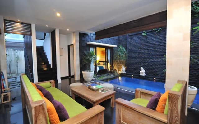 Villa Rajapala - photo 2