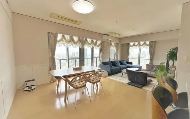 Namba Luxury Mansion - photo 3