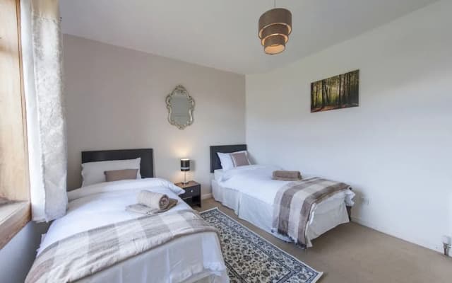Montgomery Apartments - Stevensons - photo 3