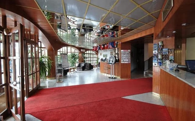 Amadeus Hotel - photo 2