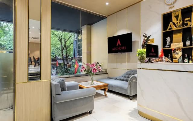A25 Premium Hotel - 277 Le Thanh Ton - photo 2