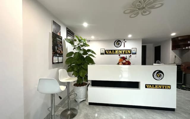 Valentin Hotel - photo 2