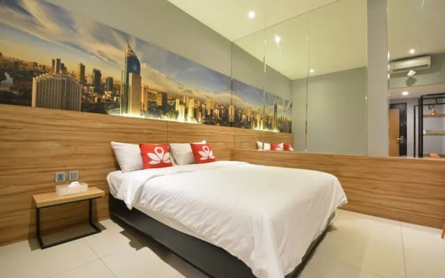 Orange Inn Hotel Mangga Besar - photo 5