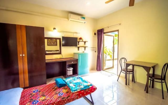 Baan Muchshima Hostel Phuket - photo 3