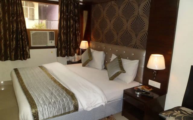 Hotel Arjun - photo 2