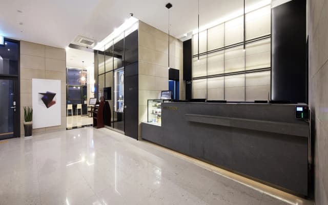 Standard Hotel - photo 2