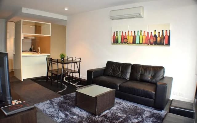 Royal Stays Apartments Melbourne CBD - photo 4